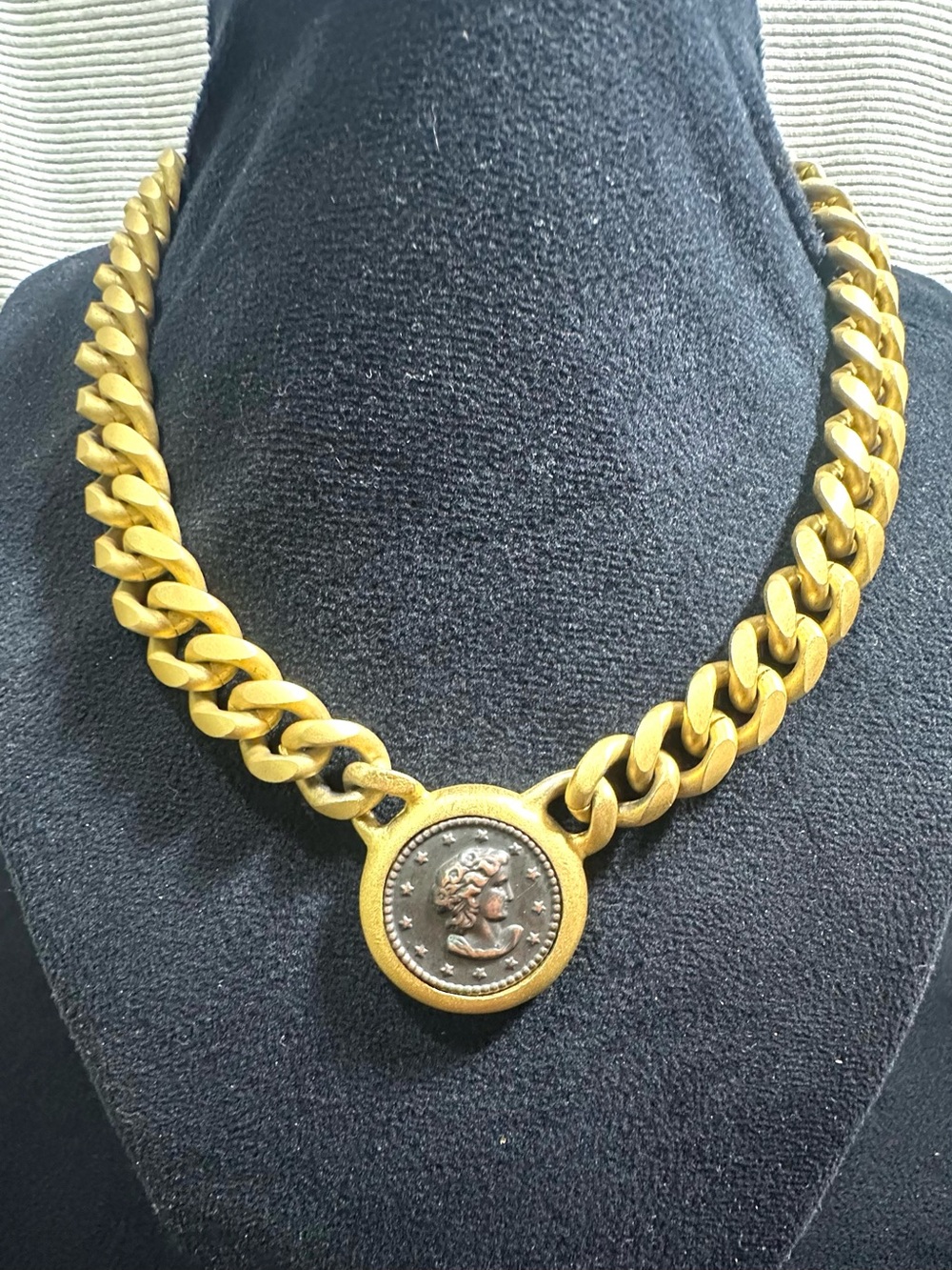Vtg: HEAVY Chunky Matte Gold Toned Cameo Motif Coin Necklace